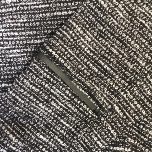 Lululemon run top - Picture 3 of 4